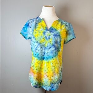 Tie-Dye Eyelet Split-Neck Women's Top in Blue & Yellow